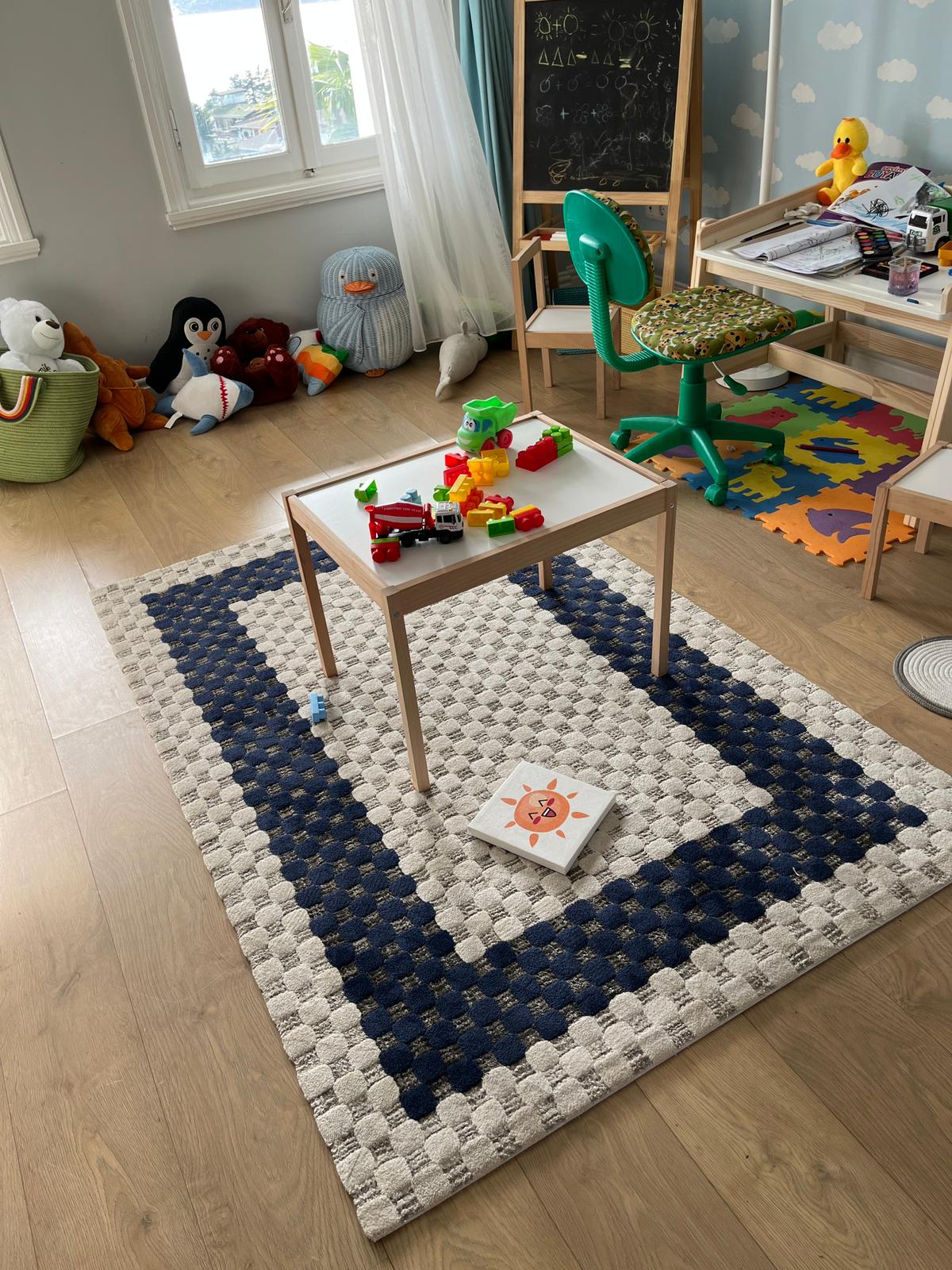 Modern Desenli Salon Halısı MODERNGO MD04B