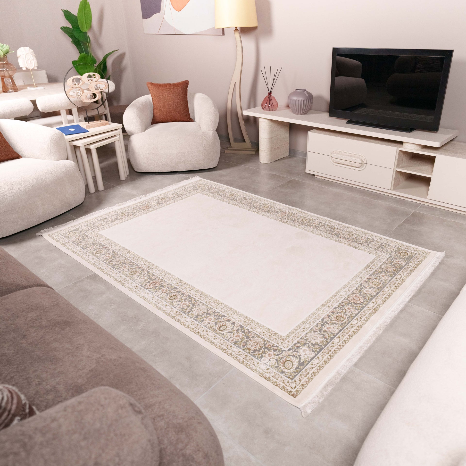 Salon Halısı Dünyada İlk ve Tek Viskolik İplikli MİRAMARE MI09A